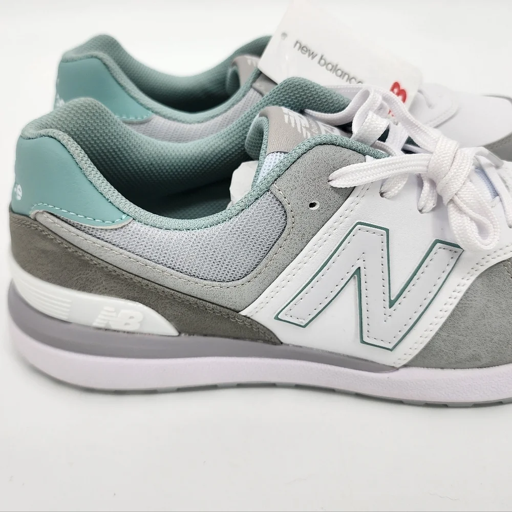 New Balance Women's 574 Greens V2 Spikeless Golf Shoes Cleats NIB